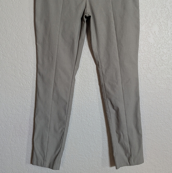 Chico's So Slimming Size 0.5( 6 ) Pull on Pants Stretch Slim St Leg Green - Picture 3 of 12